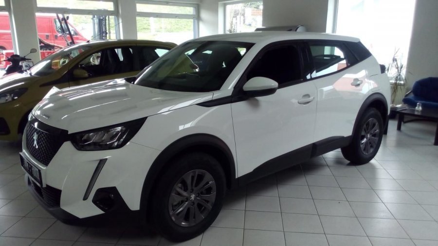 Peugeot 2008, Active 1.2 PureTech 130k MAN6, barva červená