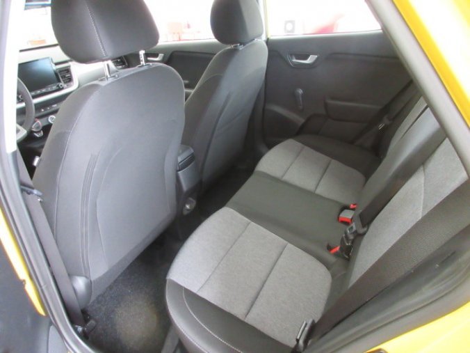 Kia Stonic, Stonic SE 1,2 DPI COMFORT, barva žlutá