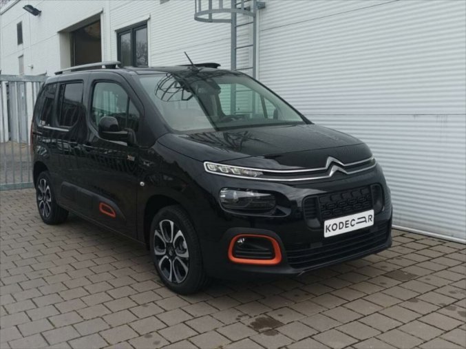 Citroën Berlingo, Citroën Berlingo osobní 1,5 BHDi 130k S&S 6MAN SHINE XTR, barva černá