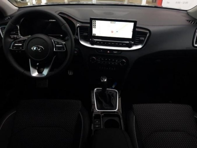 Kia XCeed, 1,4 T-GDi  Exclusive Premium, barva zlatá