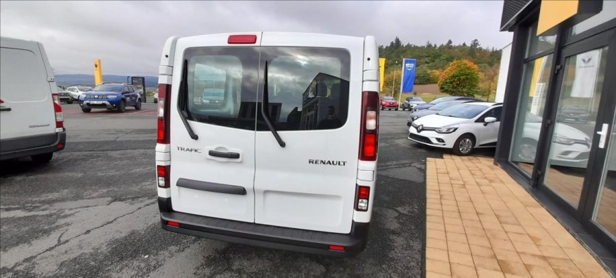 Renault Trafic, 2,0   L1P1 120k Combi Van, barva bílá