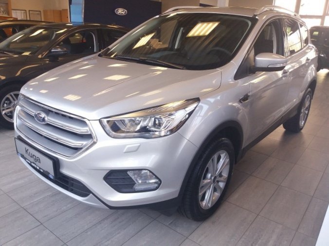 Ford Kuga, 1.5 TDCi, barva stříbrná