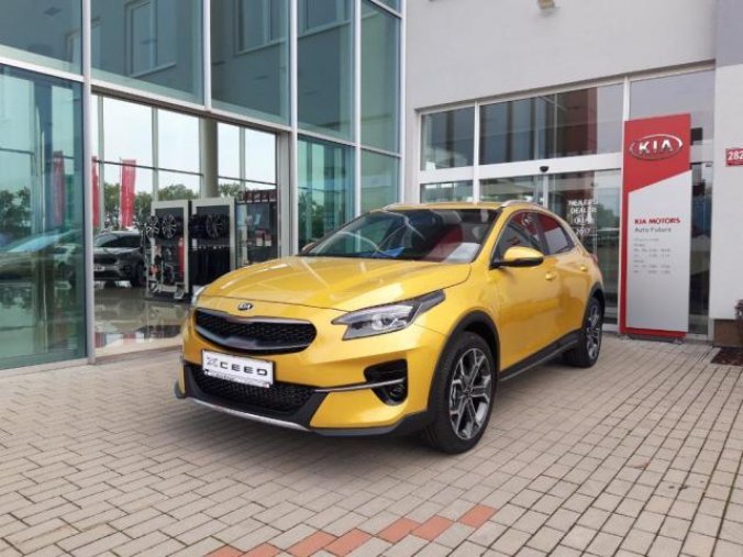 Kia XCeed, 1,4 T-GDi  Exclusive Premium, barva zlatá